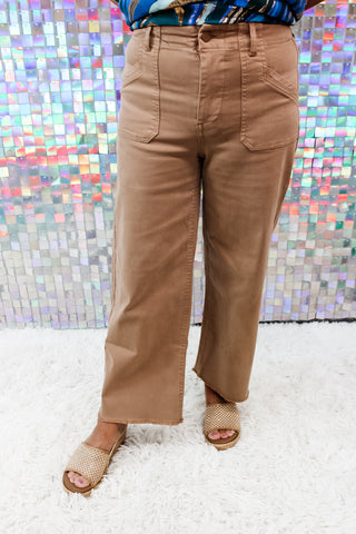 renaur crop pants tan
