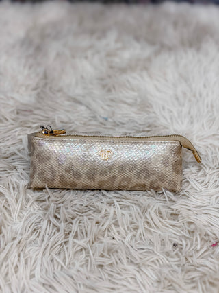 sleek stash pouch