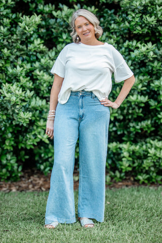 Main Character jeans