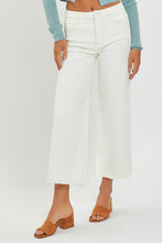 Load image into Gallery viewer, Tummy Control Cropped wide leg Pants
