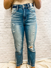 Load image into Gallery viewer, You go girl jeans
