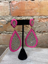 Load image into Gallery viewer, Beaded Blinged earrings
