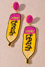 Load image into Gallery viewer, Beaded earrings
