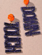 Load image into Gallery viewer, Beaded earrings
