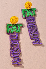 Load image into Gallery viewer, Beaded earrings
